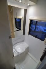 Caravane Adria Action 361 LH Plus – Image 8