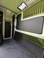 Camion 2 Chevaux Renault Master 165 Ch – Image 7